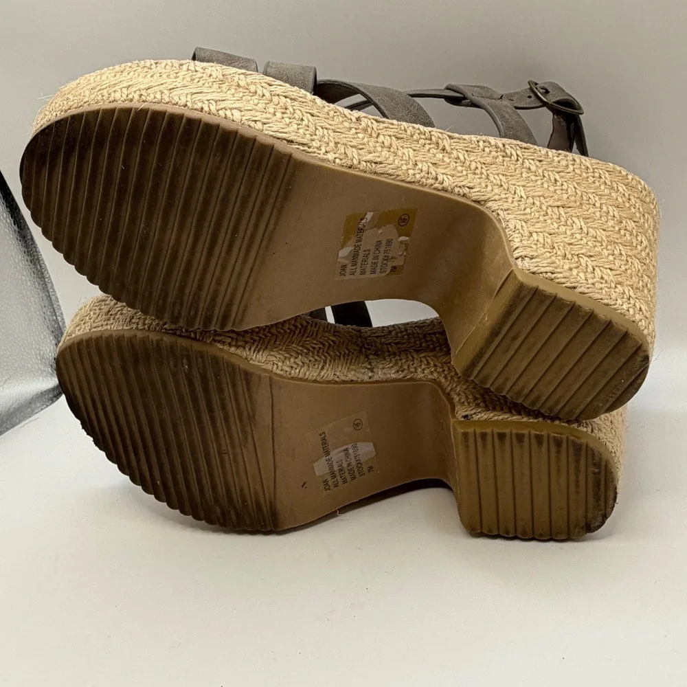 Jellypop Joan Taupe Gray Espadrille Wedge Sandals Womens Size 7M Multi Strap